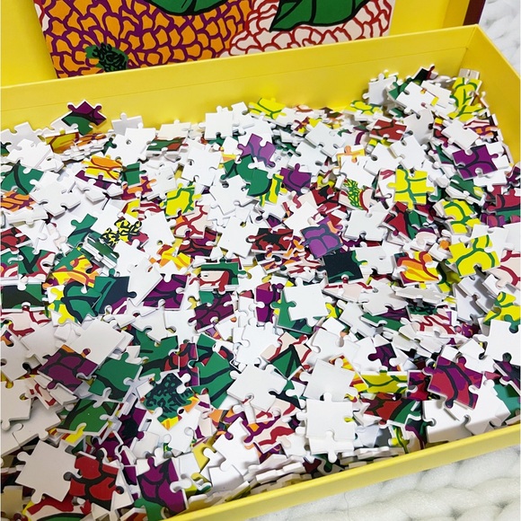 Authentic Gucci ULTRA RARE Collector’s Limited Ed. Ken Scott Puzzle - Picture 8 of 14